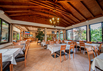Das Restaurant & Pizzeria Vukic bietet Entspannung und Vergnügen mit lokalen Gerichten in echter dalmatinischer Atmosphäre!